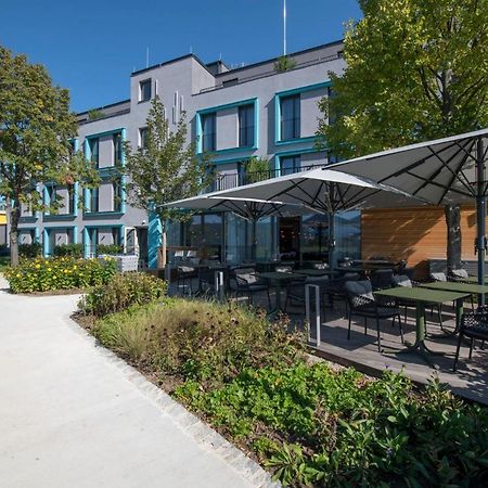 Hotel Le Parc วีเนอร์นอยชตัดท์ ภายนอก รูปภาพ