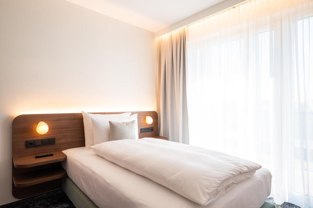 Hotel Le Parc วีเนอร์นอยชตัดท์ ภายนอก รูปภาพ