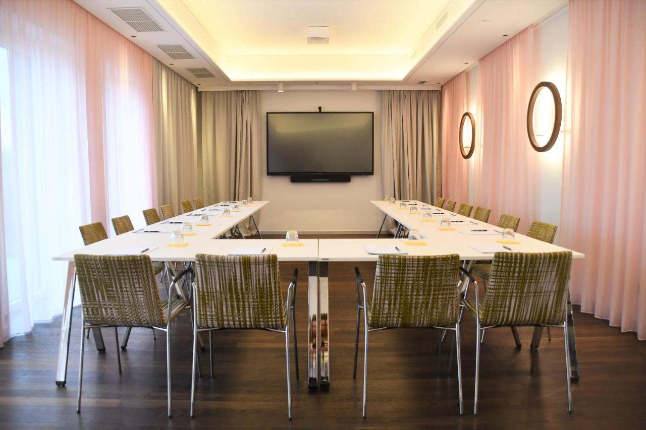 Hotel Le Parc วีเนอร์นอยชตัดท์ ภายนอก รูปภาพ